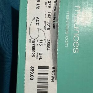Maurice brand Willow wide boot size 9.5